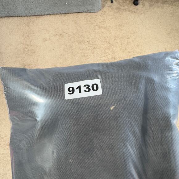 Vintage Levis 501 Jeans Mens 35X34 Black Straight Button Fly Denim Pants 90s USA - Picture 13 of 13